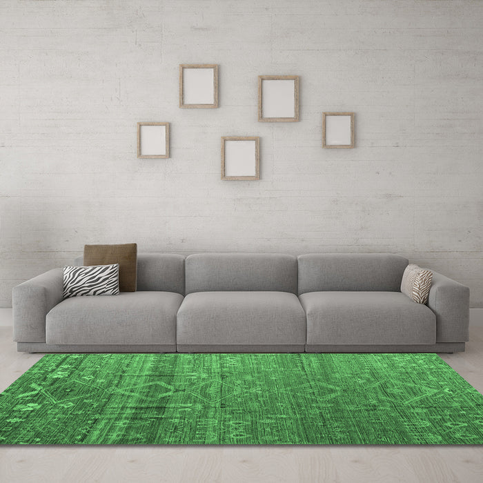 Machine Washable Abstract Emerald Green Modern Area Rugs in a Living Room,, wshabs4451emgrn
