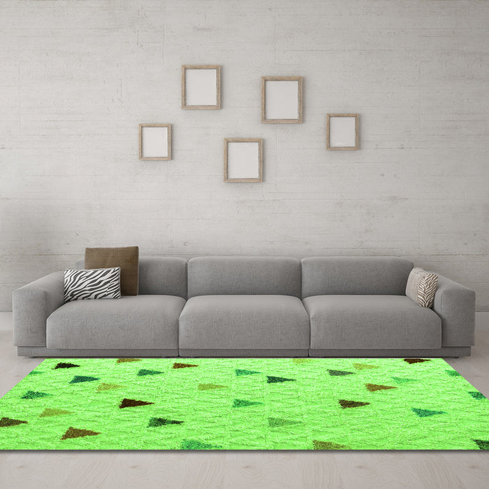 Machine Washable Solid Green Modern Area Rugs in a Living Room,, wshabs4462grn