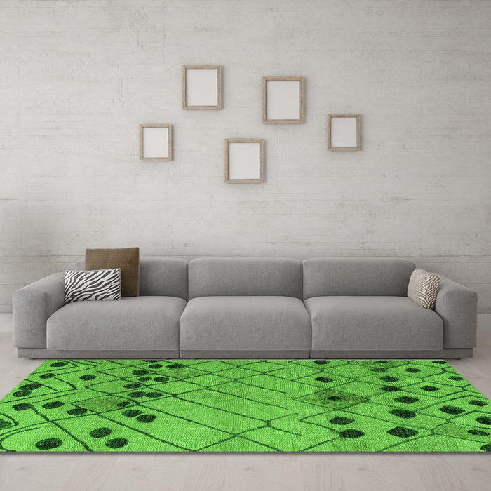 Machine Washable Abstract Green Modern Area Rugs in a Living Room,, wshabs4463grn