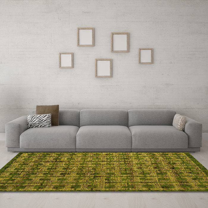 Machine Washable Abstract Yellow Modern Rug in a Living Room, wshabs4465yw