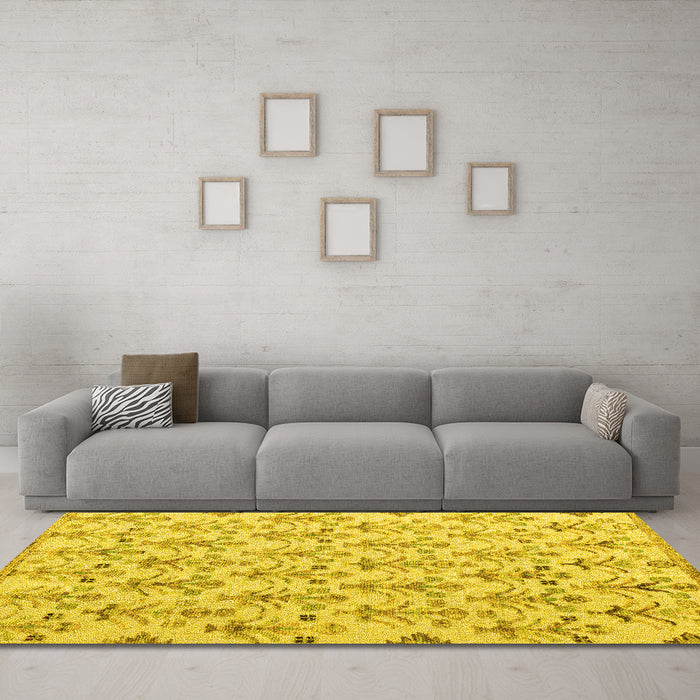 Machine Washable Abstract Yellow Modern Rug in a Living Room, wshabs4469yw