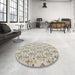 Round Machine Washable Abstract Grey Gray Rug in a Office, wshabs4469