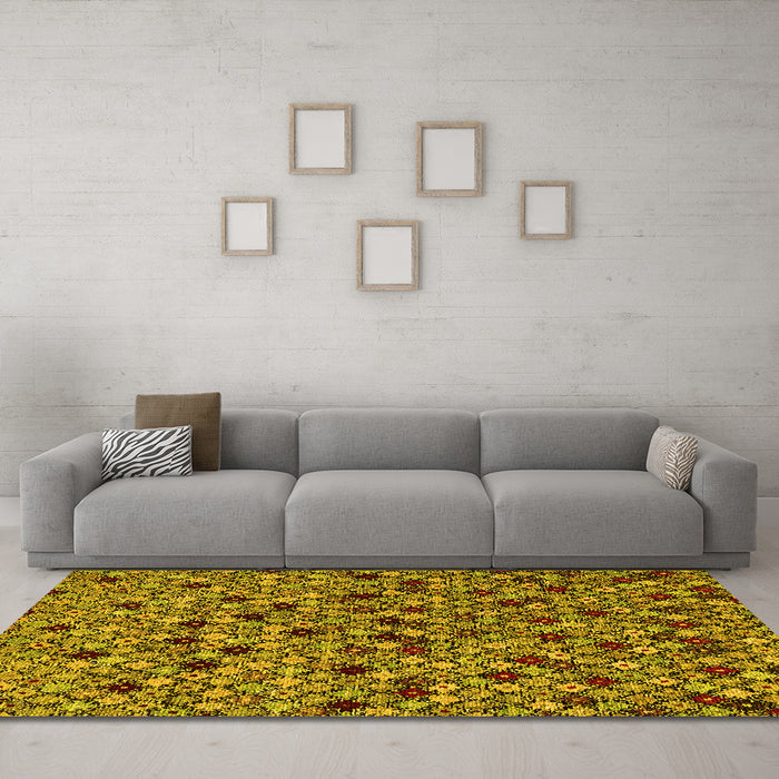 Machine Washable Abstract Yellow Modern Rug in a Living Room, wshabs4474yw
