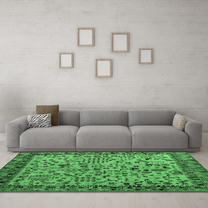 Machine Washable Abstract Emerald Green Modern Area Rugs in a Living Room,, wshabs4476emgrn