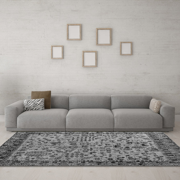 Machine Washable Abstract Gray Modern Rug in a Living Room,, wshabs4476gry