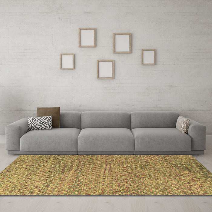 Machine Washable Abstract Brown Modern Rug in a Living Room,, wshabs4477brn