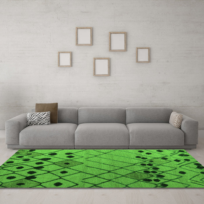 Machine Washable Solid Green Modern Area Rugs in a Living Room,, wshabs4481grn
