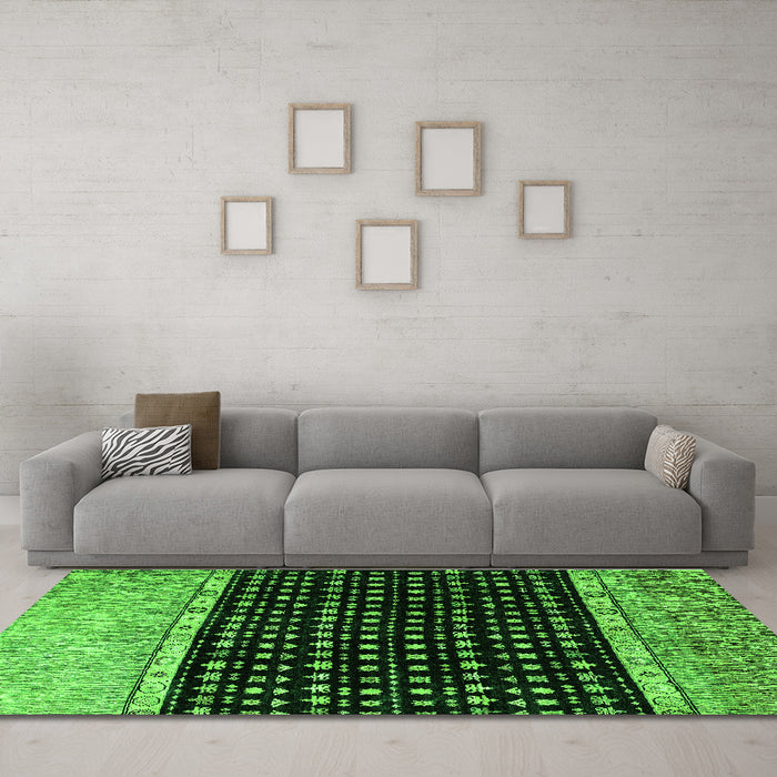 Machine Washable Abstract Green Modern Area Rugs in a Living Room,, wshabs4483grn