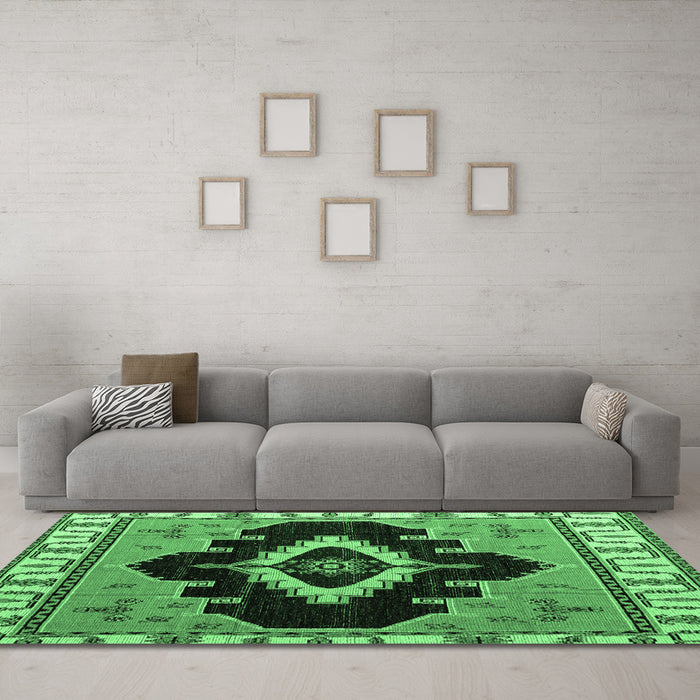 Machine Washable Abstract Emerald Green Modern Area Rugs in a Living Room,, wshabs4488emgrn