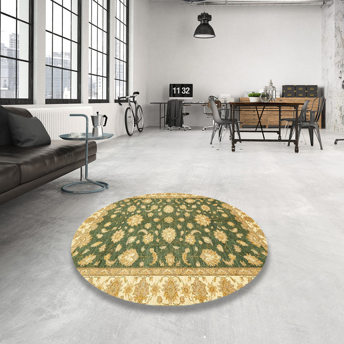 Round Abstract Chrome Gold Yellow Oriental Rug in a Office, abs448