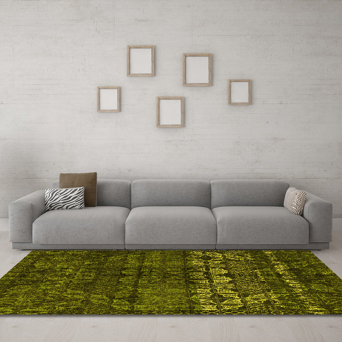 Machine Washable Abstract Yellow Modern Rug in a Living Room, wshabs4499yw