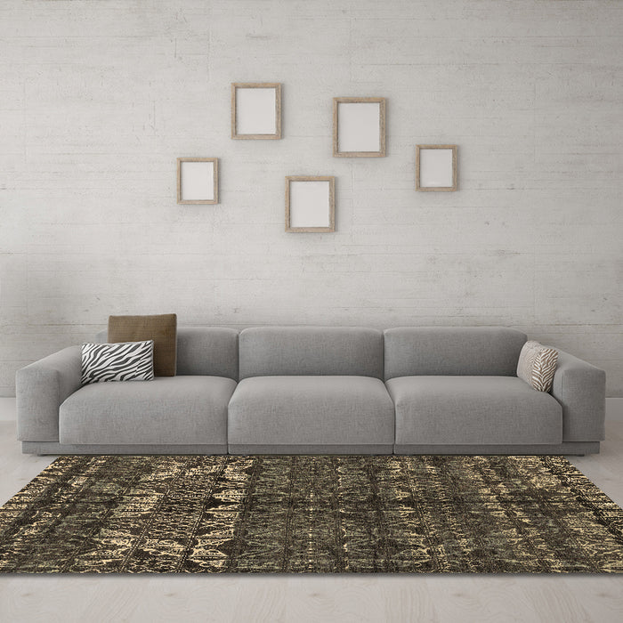 Machine Washable Abstract Brown Modern Rug in a Living Room,, wshabs4505brn