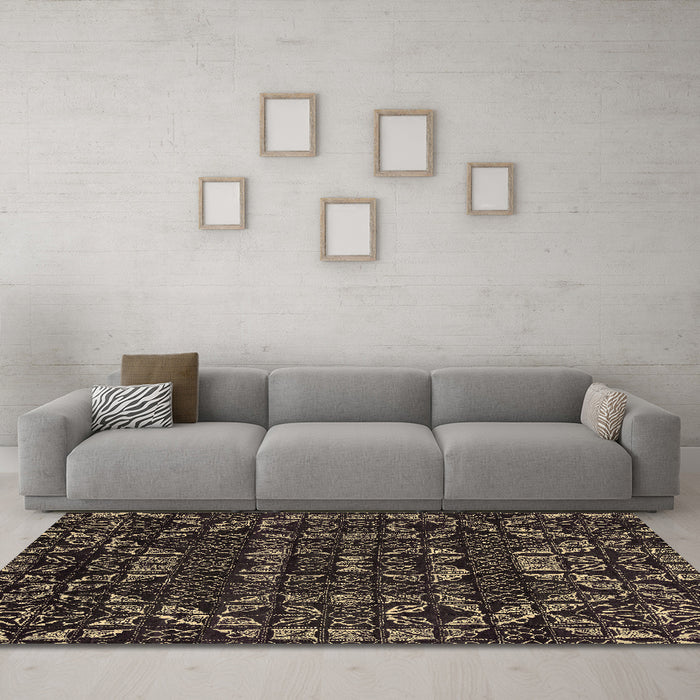 Machine Washable Abstract Brown Modern Rug in a Living Room,, wshabs4506brn