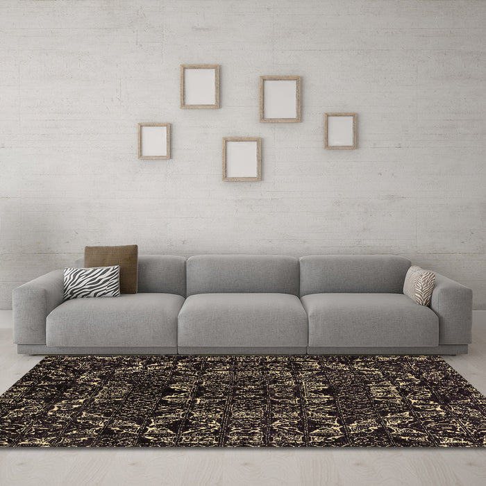 Machine Washable Abstract Brown Modern Rug in a Living Room,, wshabs4507brn