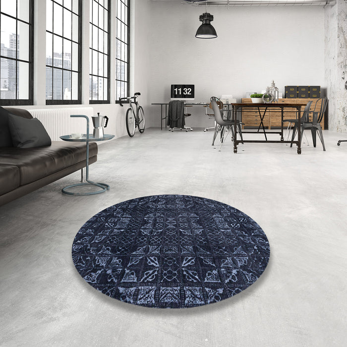 Round Abstract Blue Modern Rug in a Office, abs4509