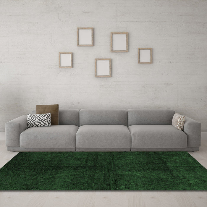 Machine Washable Abstract Emerald Green Modern Area Rugs in a Living Room,, wshabs4511emgrn
