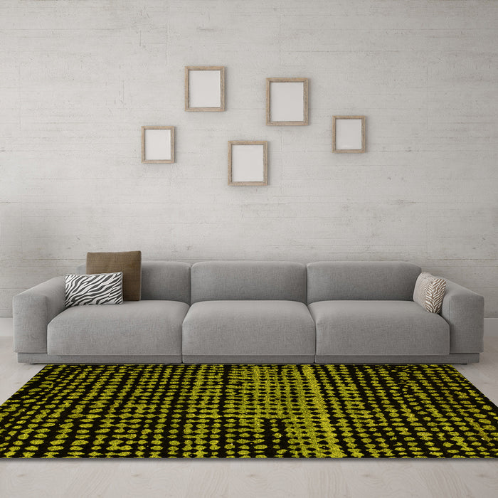 Machine Washable Abstract Yellow Modern Rug in a Living Room, wshabs4522yw