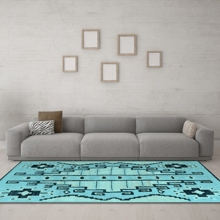 Machine Washable Abstract Light Blue Modern Rug in a Living Room, wshabs4534lblu