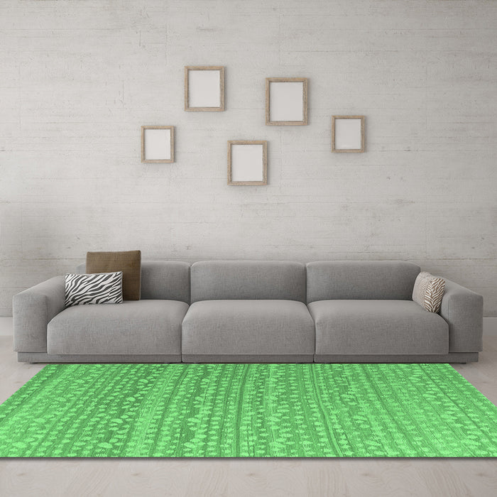 Machine Washable Abstract Emerald Green Modern Area Rugs in a Living Room,, wshabs4537emgrn