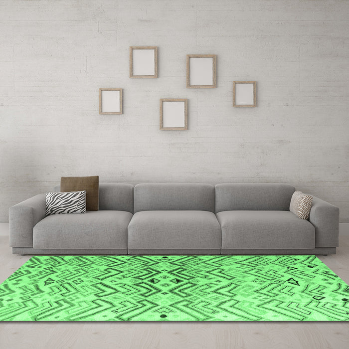 Machine Washable Abstract Emerald Green Modern Area Rugs in a Living Room,, wshabs4543emgrn