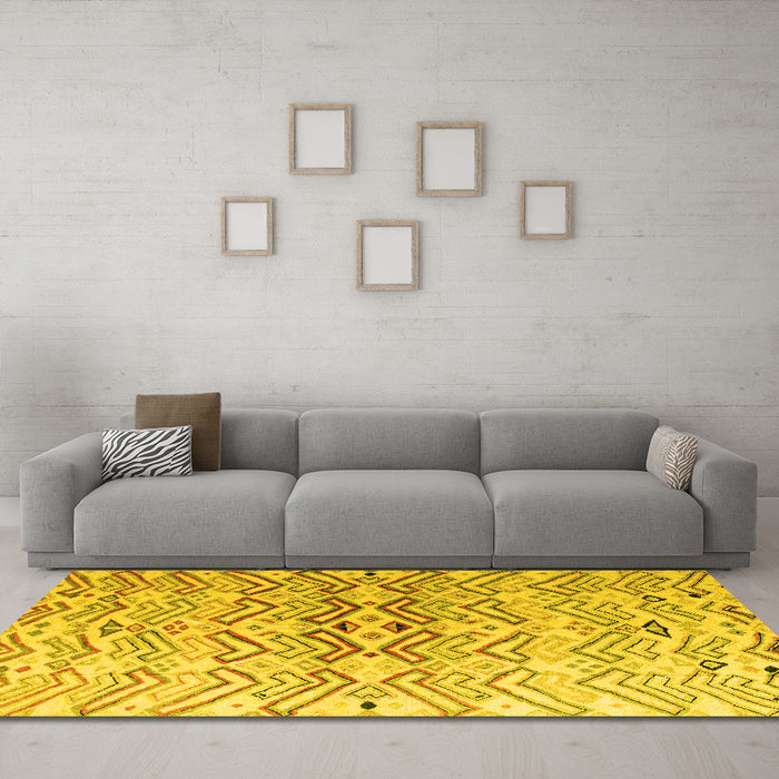 Machine Washable Abstract Yellow Modern Rug in a Living Room, wshabs4543yw