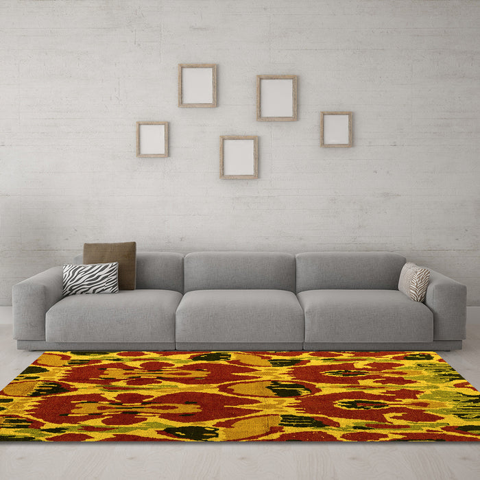 Machine Washable Abstract Yellow Modern Rug in a Living Room, wshabs4553yw