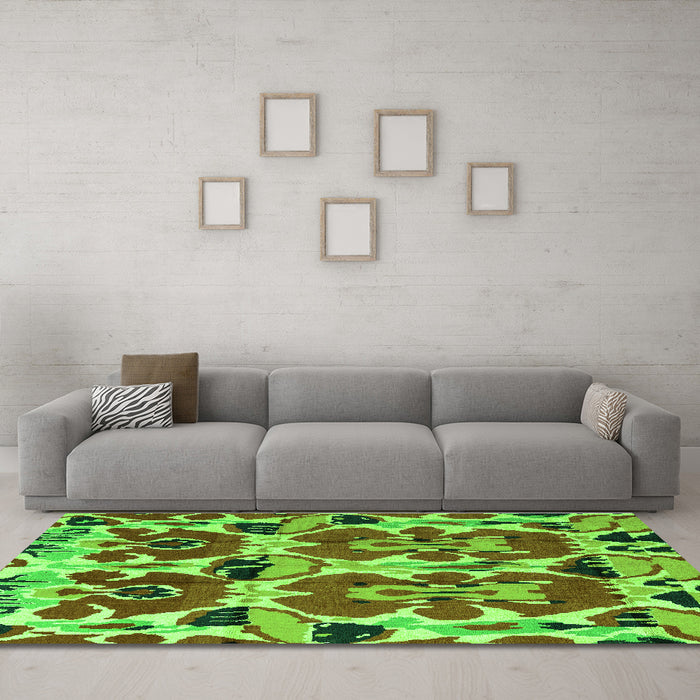 Machine Washable Abstract Green Modern Area Rugs in a Living Room,, wshabs4556grn