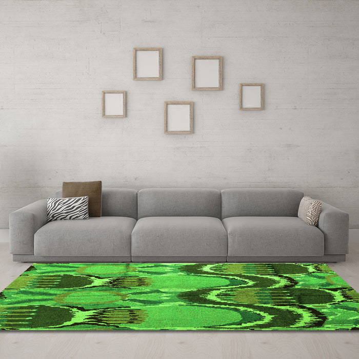Machine Washable Abstract Green Modern Area Rugs in a Living Room,, wshabs4557grn