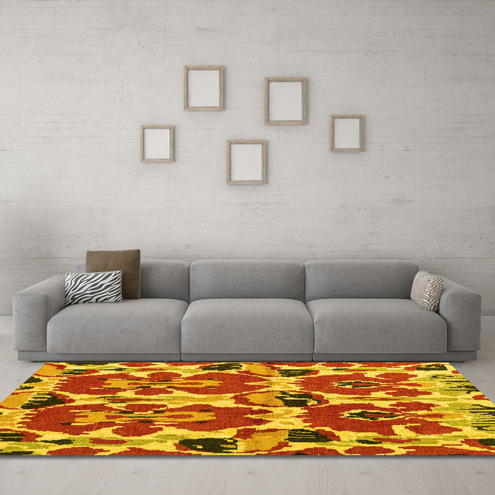 Machine Washable Abstract Yellow Modern Rug in a Living Room, wshabs4558yw