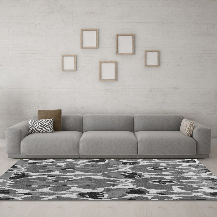 Machine Washable Abstract Gray Modern Rug in a Living Room,, wshabs4558gry