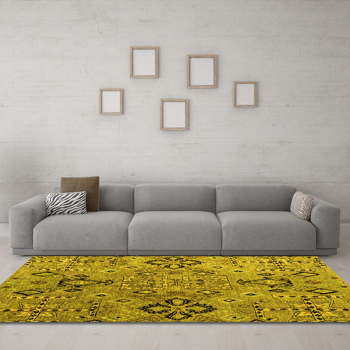 Machine Washable Abstract Yellow Modern Rug in a Living Room, wshabs4560yw