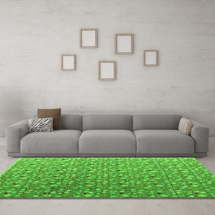 Machine Washable Abstract Green Modern Area Rugs in a Living Room,, wshabs4570grn