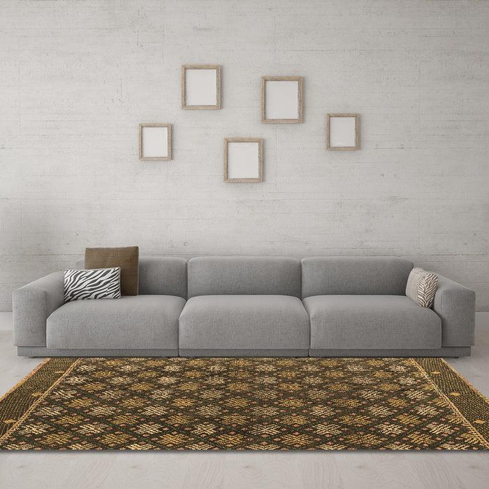 Machine Washable Abstract Brown Modern Rug in a Living Room,, wshabs4578brn