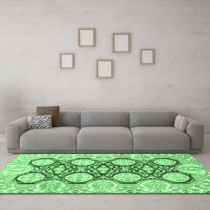 Machine Washable Oriental Emerald Green Traditional Area Rugs in a Living Room,, wshabs457emgrn