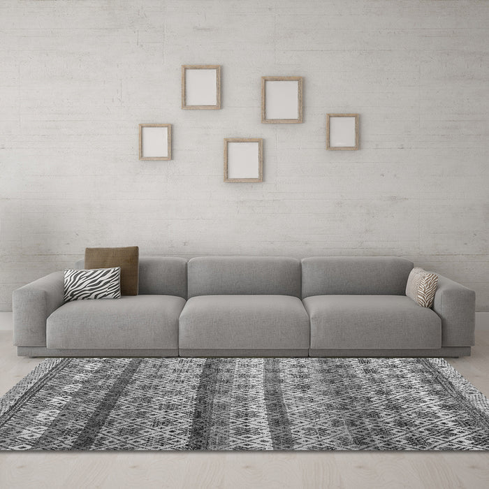 Machine Washable Abstract Gray Modern Rug in a Living Room,, wshabs4582gry