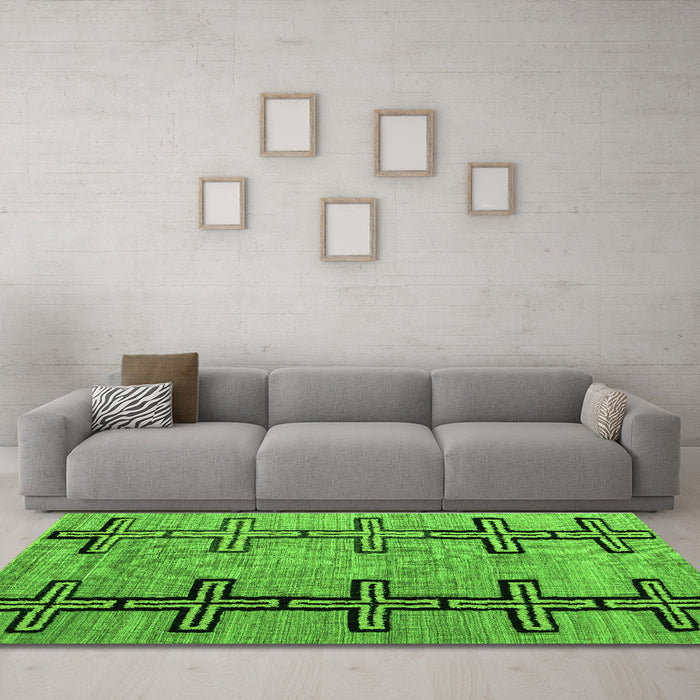 Machine Washable Abstract Green Modern Area Rugs in a Living Room,, wshabs4586grn