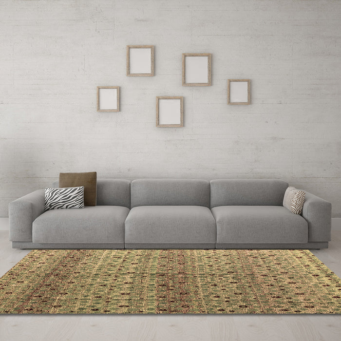 Machine Washable Abstract Brown Modern Rug in a Living Room,, wshabs4590brn