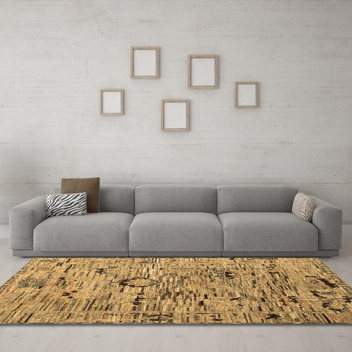Machine Washable Abstract Brown Modern Rug in a Living Room,, wshabs4601brn