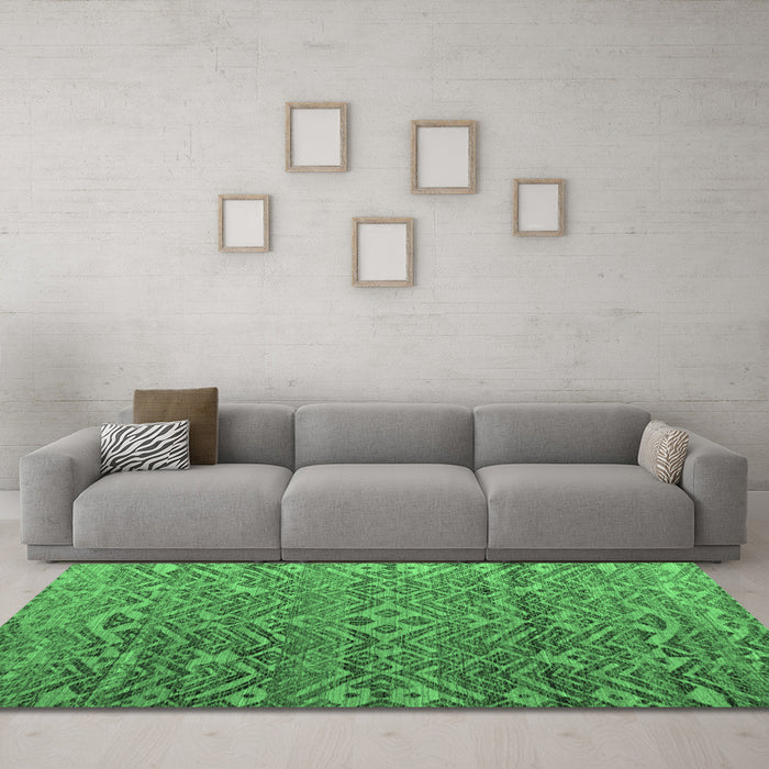 Machine Washable Abstract Emerald Green Modern Area Rugs in a Living Room,, wshabs4612emgrn