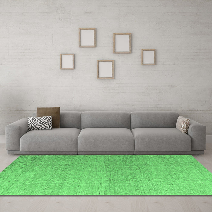 Machine Washable Abstract Emerald Green Modern Area Rugs in a Living Room,, wshabs4613emgrn