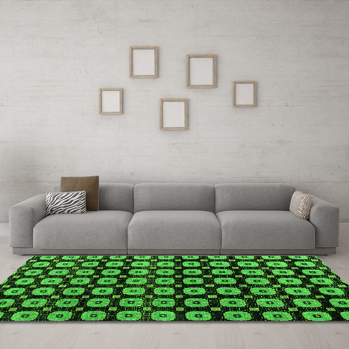 Machine Washable Abstract Green Modern Area Rugs in a Living Room,, wshabs4617grn