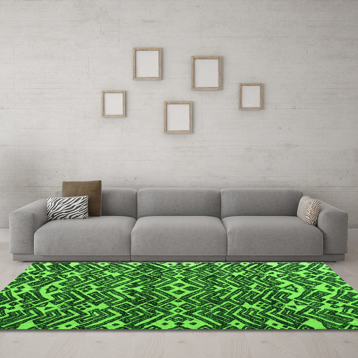 Machine Washable Abstract Green Modern Area Rugs in a Living Room,, wshabs4620grn