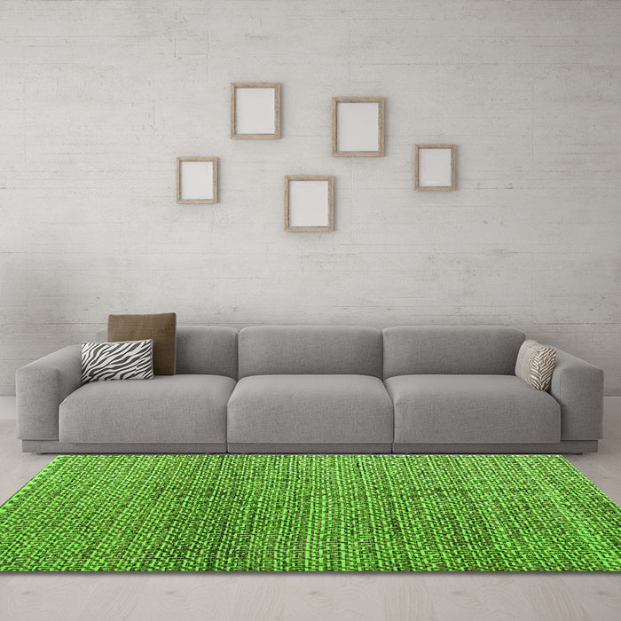 Machine Washable Abstract Green Modern Area Rugs in a Living Room,, wshabs4621grn