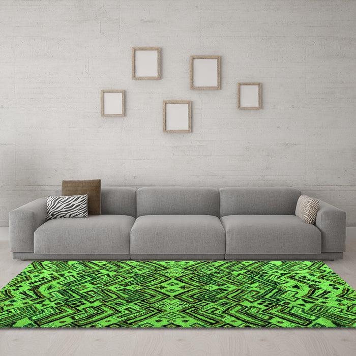 Machine Washable Abstract Green Modern Area Rugs in a Living Room,, wshabs4628grn