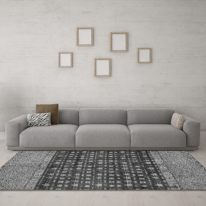 Machine Washable Abstract Gray Modern Rug in a Living Room,, wshabs4630gry