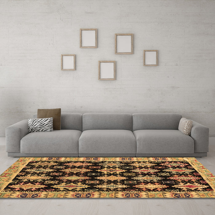 Machine Washable Abstract Brown Modern Rug in a Living Room,, wshabs4635brn