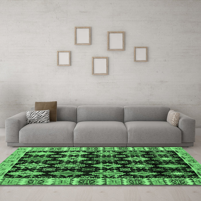 Machine Washable Abstract Emerald Green Modern Area Rugs in a Living Room,, wshabs4636emgrn