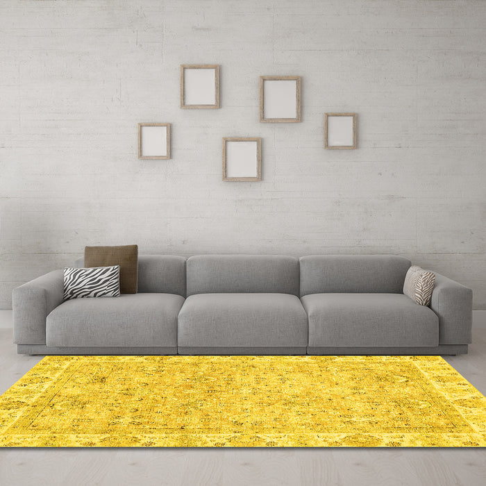 Machine Washable Abstract Yellow Modern Rug in a Living Room, wshabs463yw