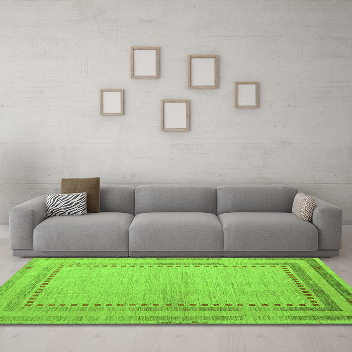 Machine Washable Abstract Green Modern Area Rugs in a Living Room,, wshabs4665grn