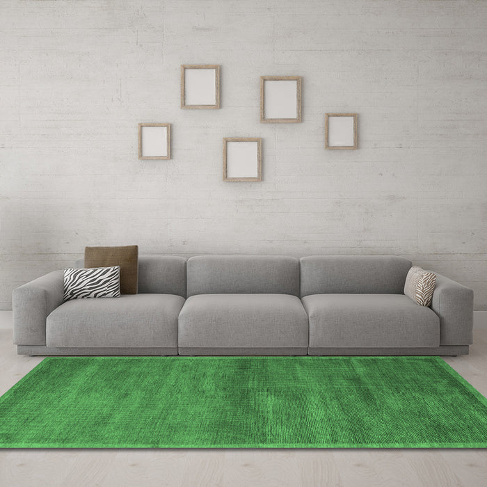 Machine Washable Abstract Emerald Green Modern Area Rugs in a Living Room,, wshabs4676emgrn